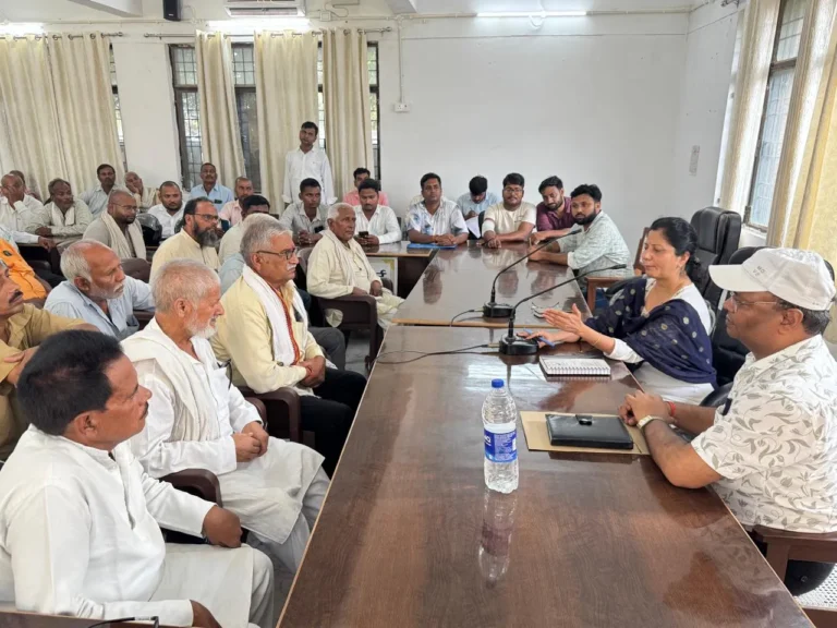 राशन वितरण में लापरवाही मिली तो होगी कड़ी कार्रवाई : एसडीएम